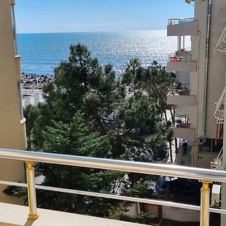 Apartment Sea View Драч Екстериор снимка